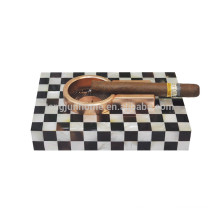 Penshell and white MOP pocket ashtray for gift items